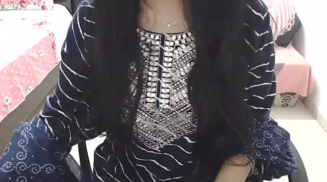 Snapshot of Princess_Sara chatting on 02-15-25, 09:16 Princess Sara online show from 02-15-25, 09:16