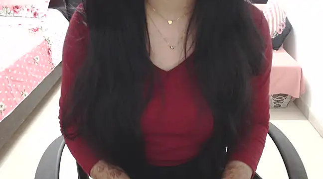 Snapshot of Princess_Sara chatting on 02-23-25, 06:17 Princess Sara online show from 02-23-25, 06:17