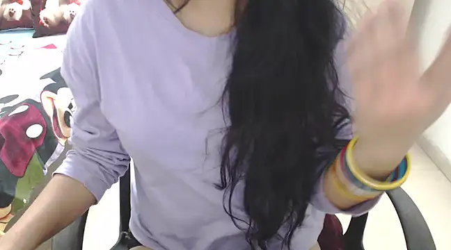 Snapshot of Princess_Sara chatting on 03-22-25, 06:33 Princess Sara online show from 03-22-25, 06:33