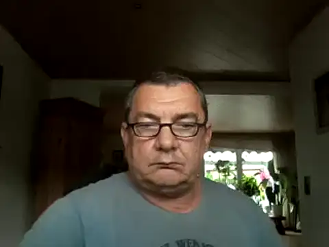 Nobbie444 online show from 06-11-26, 12:25