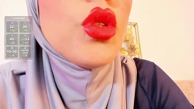 Snapshot of hanajameela chatting on 05-28-26, 11:51 hanajameela online show from 05-28-26, 11:51