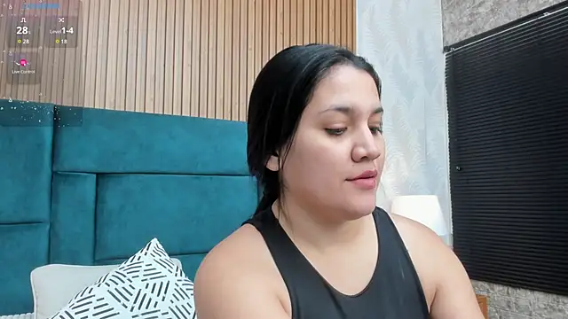 Kareena chopra online show from 09-18-25, 12:29