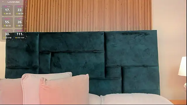 Kareena chopra online show from 07-16-26, 12:22