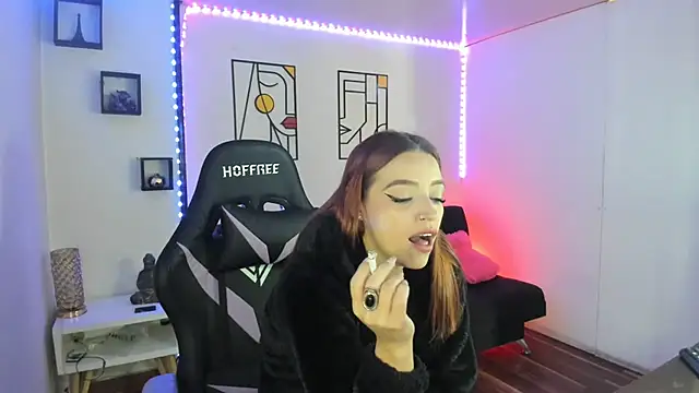 kay marie online show from 01-24-25, 07:07