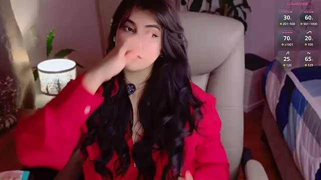 Alyaa s online show from 06-07-26, 01:43