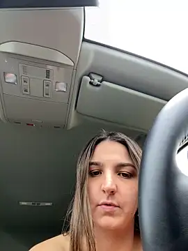 DoriDeluxe66 online show from 11-16-25, 10:32