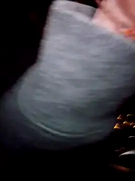 Snapshot of chosen923 chatting on 11-03-25, 10:38 chosen923 online show from 11-03-25, 10:38