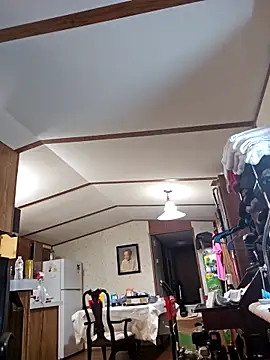 Snapshot of chosen923 chatting on 12-02-25, 04:18 chosen923 online show from 12-02-25, 04:18