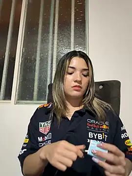 Sarita-candy online show from 04-15-26, 12:39