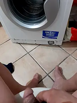 Snapshot of 74bob chatting on 01-27-25, 04:30 74bob online show from 01-27-25, 04:30