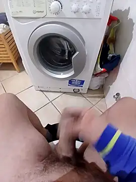 Snapshot of 74bob chatting on 11-06-25, 04:46 74bob online show from 11-06-25, 04:46