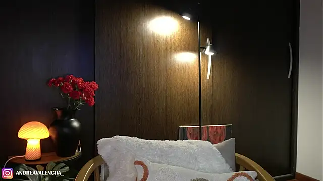 Snapshot of kendall_ruiz chatting on 01-06-25, 02:58 kendall ruiz online show from 01-06-25, 02:58