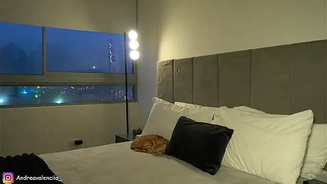 Snapshot of kendall_ruiz chatting on 02-24-25, 11:09 kendall ruiz online show from 02-24-25, 11:09