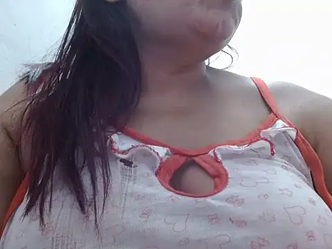 Snapshot of megganplayx chatting on 10-28-25, 06:32 megganplayx online show from 10-28-25, 06:32