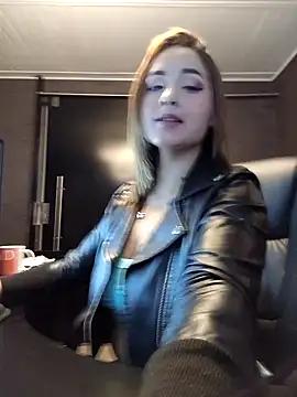 Emiily W online show from 01-13-25, 12:24