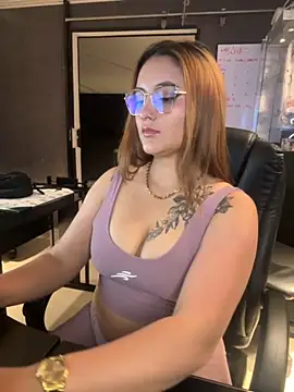 Emiily W online show from 09-30-25, 09:14