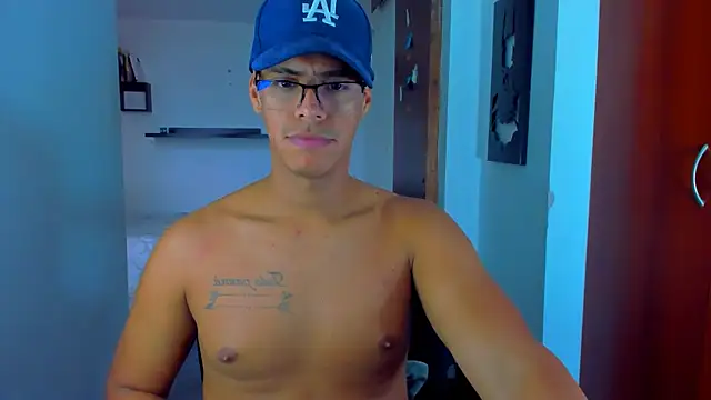 Snapshot of _John_Boy_ chatting on 12-28-24, 10:02  John Boy  online show from 12-28-24, 10:02