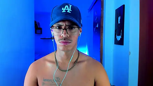 Snapshot of _John_Boy_ chatting on 02-28-25, 12:43  John Boy  online show from 02-28-25, 12:43