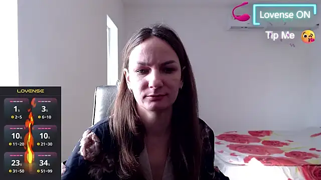 Snapshot of Masha-Mashenka1 chatting on 02-26-25, 10:15 Masha-Mashenka1 online show from 02-26-25, 10:15