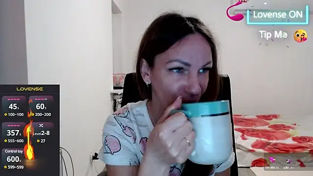 Snapshot of Masha-Mashenka1 chatting on 03-21-25, 09:56 Masha-Mashenka1 online show from 03-21-25, 09:56