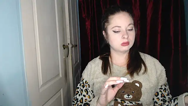 Snapshot of ryhhnnagold99 chatting on 09-19-25, 04:14 ryhhnnagold99 online show from 09-19-25, 04:14