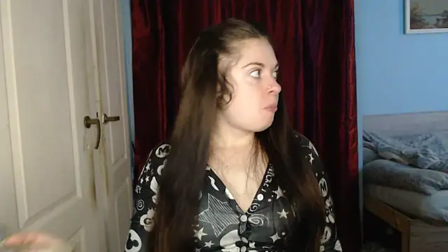 Snapshot of ryhhnnagold99 chatting on 10-10-25, 12:48 ryhhnnagold99 online show from 10-10-25, 12:48