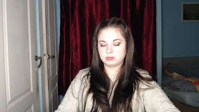 Snapshot of ryhhnnagold99 chatting on 10-15-25, 05:13 ryhhnnagold99 online show from 10-15-25, 05:13