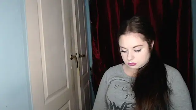 Snapshot of ryhhnnagold99 chatting on 11-08-25, 01:33 ryhhnnagold99 online show from 11-08-25, 01:33