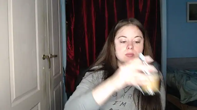 Snapshot of ryhhnnagold99 chatting on 11-09-25, 03:43 ryhhnnagold99 online show from 11-09-25, 03:43