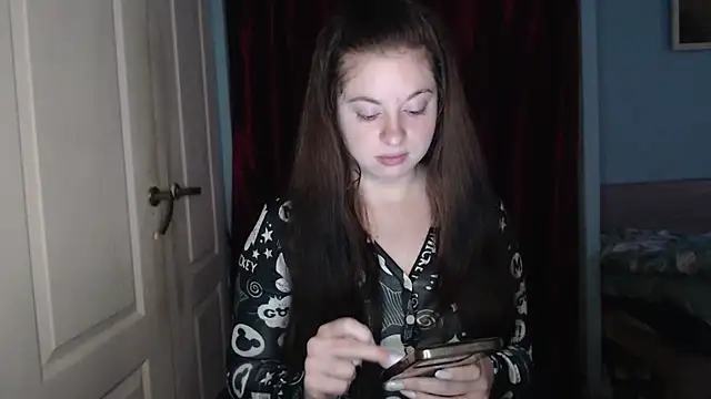 Snapshot of ryhhnnagold99 chatting on 11-12-25, 01:33 ryhhnnagold99 online show from 11-12-25, 01:33