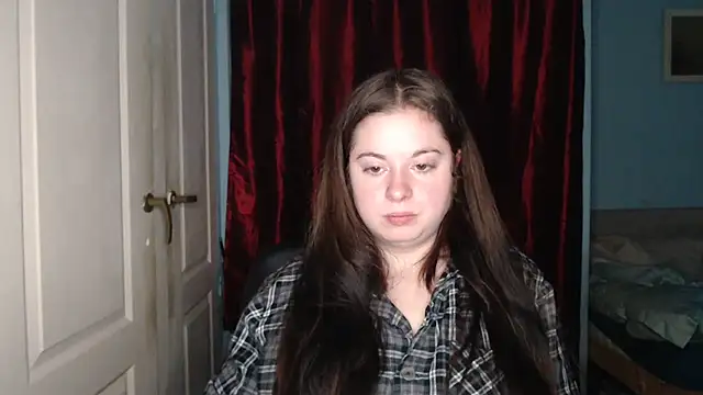 Snapshot of ryhhnnagold99 chatting on 11-17-25, 04:13 ryhhnnagold99 online show from 11-17-25, 04:13