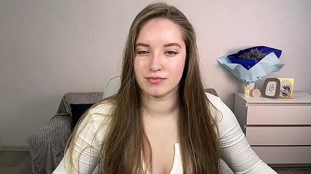 EvaMaddison online show from 09-27-25, 05:23