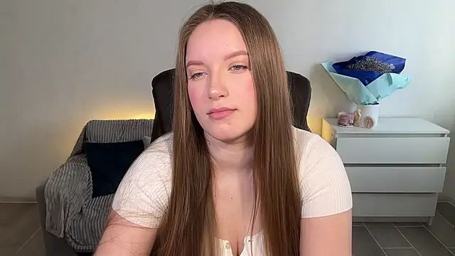 EvaMaddison online show from 03-29-26, 06:57