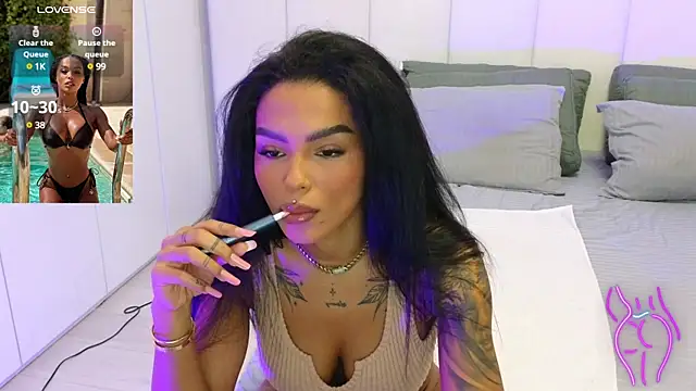 KimiBrown online show from 02-11-25, 10:37