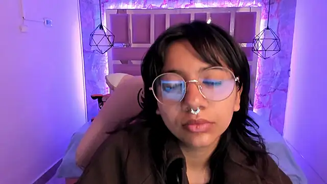 Nami usagi online show from 12-10-24, 12:05