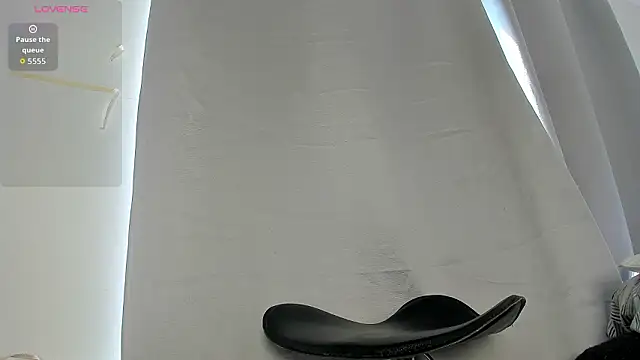 caroline tovar online show from 01-31-26, 07:11