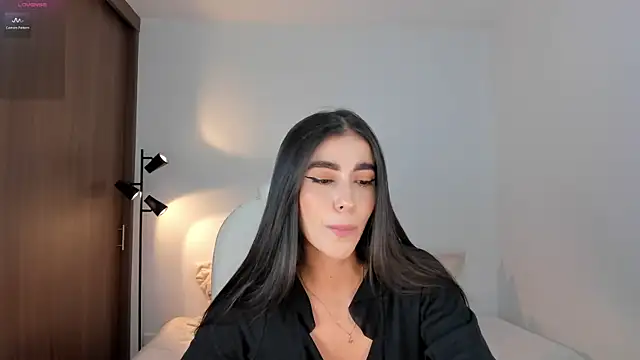 RebeccaBaxter online show from 03-31-26, 09:59