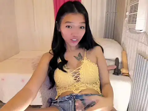  caroline69 online show from 01-05-25, 04:58