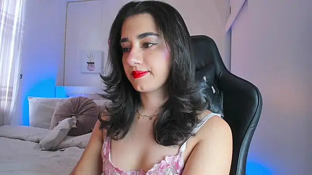 annadu011 online show from 02-11-25, 03:18