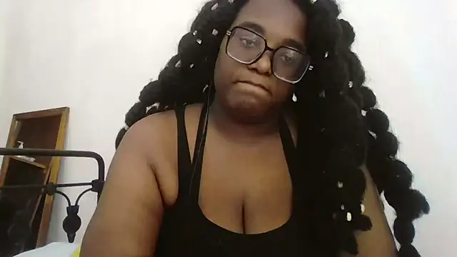 Snapshot of MissCC99 chatting on 03-07-26, 04:15 MissCC99 online show from 03-07-26, 04:15