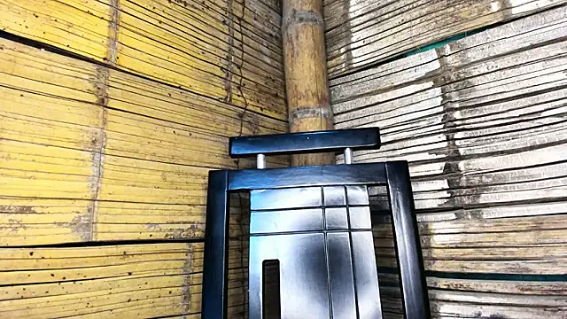 NatashaaBerry online show from 03-11-26, 05:30