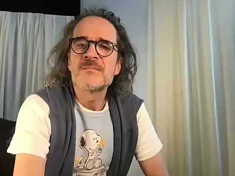 Snapshot of GioApri chatting on 09-16-25, 09:10 GioApri online show from 09-16-25, 09:10