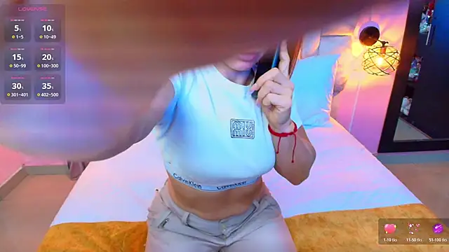 yulina xue online show from 10-24-25, 10:06