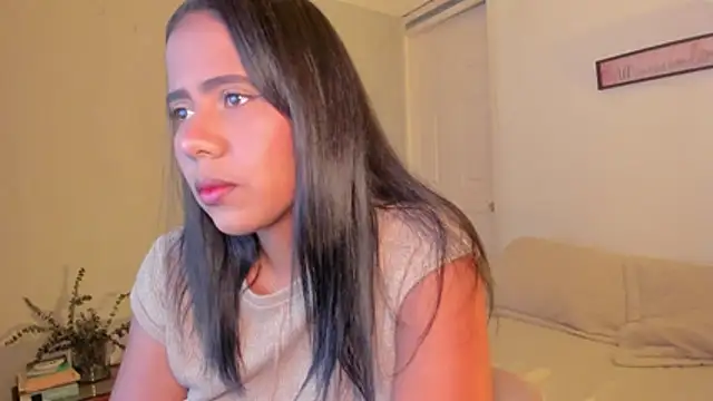 rosaaliiaa1 online show from 11-06-25, 09:05