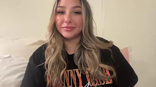 lustfulsmiles online show from 10-07-25, 12:46