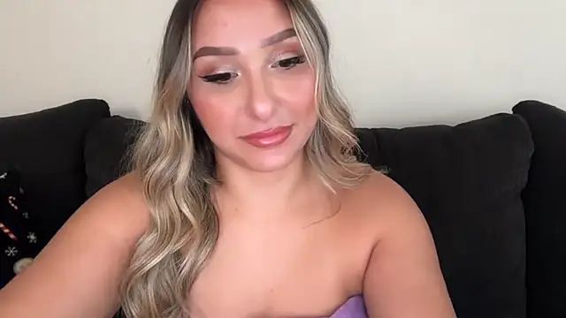 lustfulsmiles online show from 10-08-25, 04:59