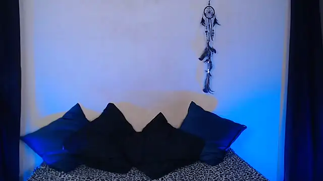 Agatha Tenebris online show from 11-13-25, 07:24