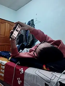 Exposedsian online show from 12-29-24, 05:22