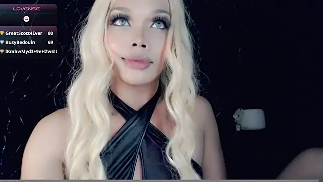 Snapshot of sugar_bbyxx chatting on 01-10-25, 12:36 sugar bbyxx online show from 01-10-25, 12:36