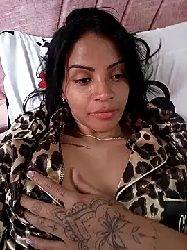 Snapshot of azuna_ chatting on 03-31-26, 09:48 azuna online show from 03-31-26, 09:48